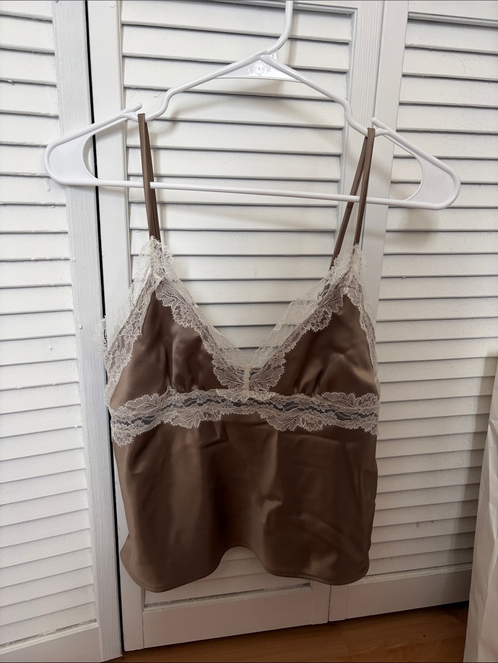 Aritzia Silk Top in Taupe (2XS) NWT